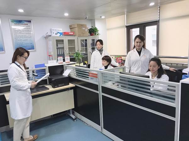说明: 25a4af11ab5a499a6f6df6b863af860